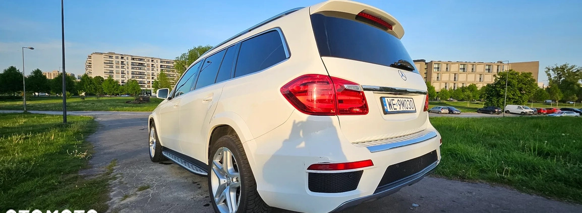 Mercedes-Benz GL cena 163333 przebieg: 201000, rok produkcji 2014 z Warszawa małe 781